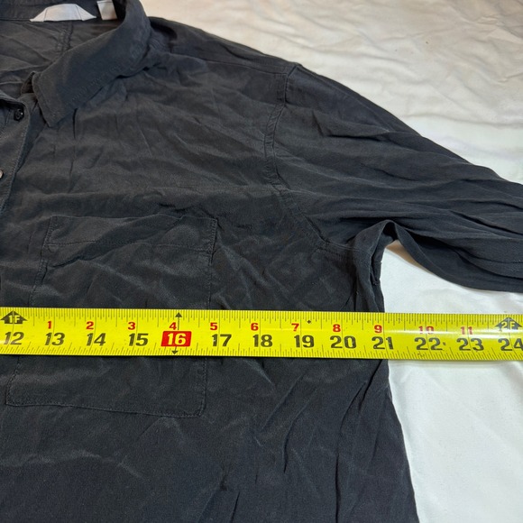 Athleta 100% Silk Long Sleeve Button Down Shirt Women's Size L Whimsical Fairy - Picture 6 of 9